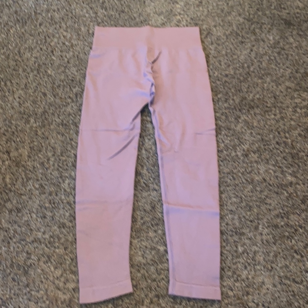 Pink leggings!